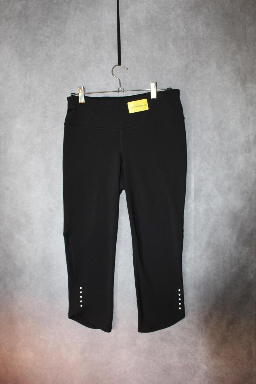 Old Navy Leggings Womens M Black Capri Active Pockets Moisture Quick Dry